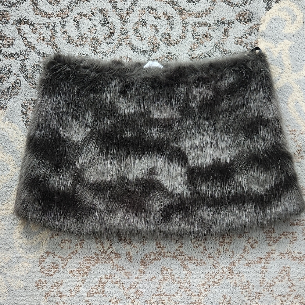 Sosken Marisa Minicucci Faux Fur Shrug Bolero Gray One Size